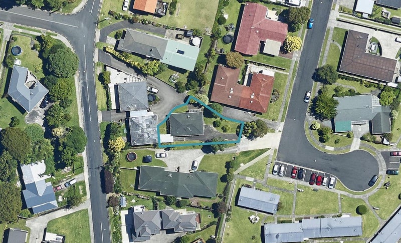 43 Shelley Street, Otumoetai, Tauranga - Carousel 1