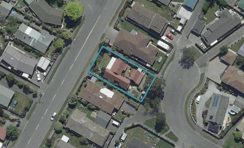 11 Cintra Place, Casebrook, Christchurch - Carousel 1