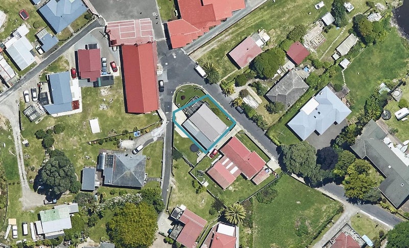 12 Mataiawhea Street, Ohinemutu, Rotorua - Carousel 1