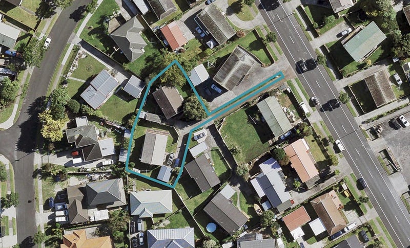 2/155A Finlayson Avenue, Clendon Park, Auckland - Carousel 1