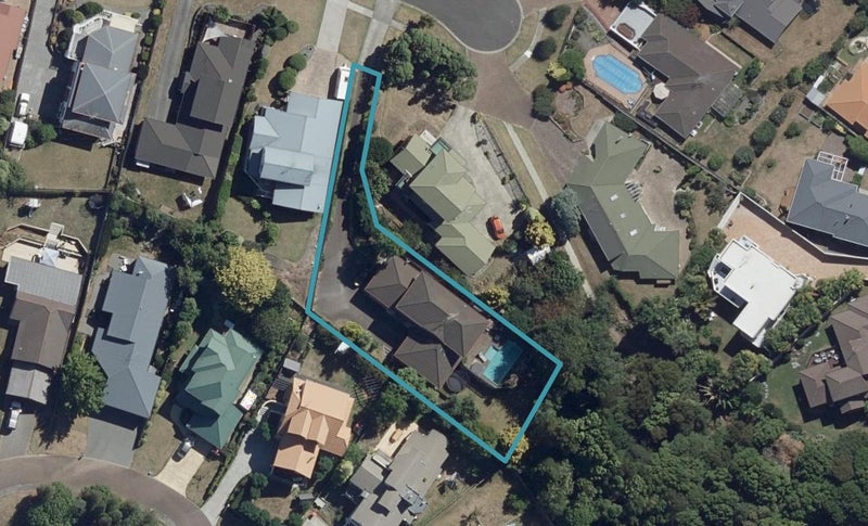 14 Prospect Place, Western Heights, Hamilton - Carousel 1