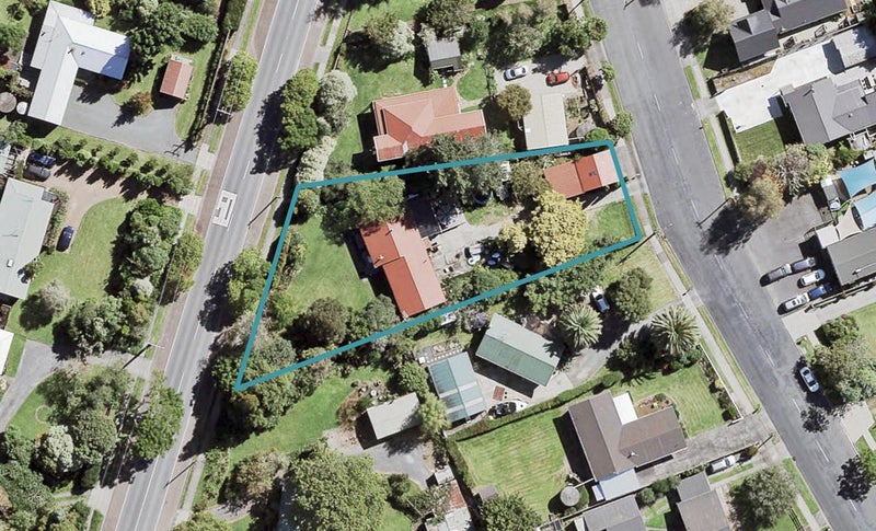 3 Monument Road, Papakura - Carousel 1