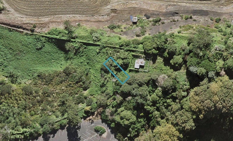 8 Pump House Lane, Three Kings, Auckland - Carousel 1