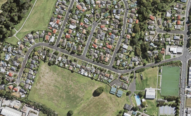 2/45 Smythe Road, Henderson, Auckland - Carousel 1