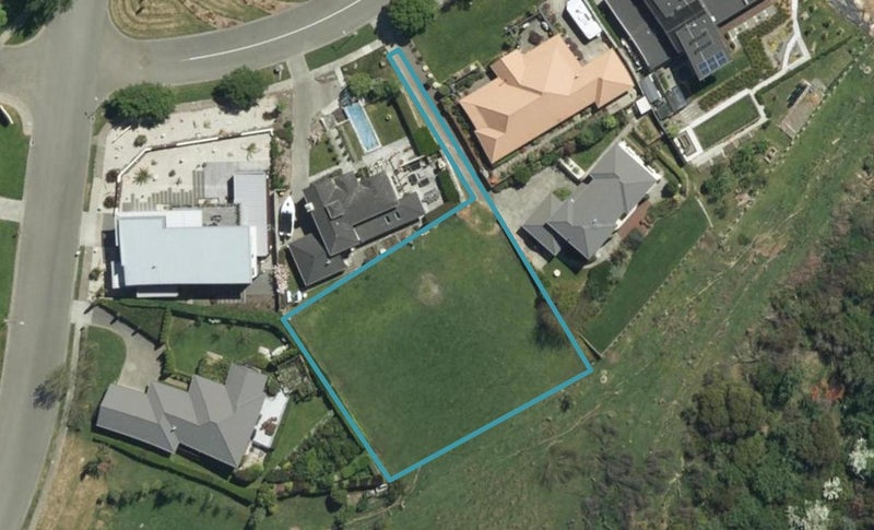 6 Golf View Close, Fairhall - Carousel 1