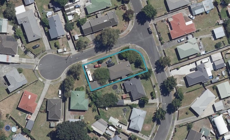 1 Shelley Court, Enderley, Hamilton - Carousel 1