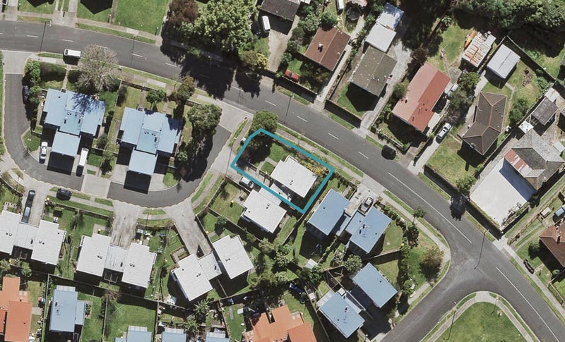 21 Fono Crescent, Mangere, Auckland - Carousel 1