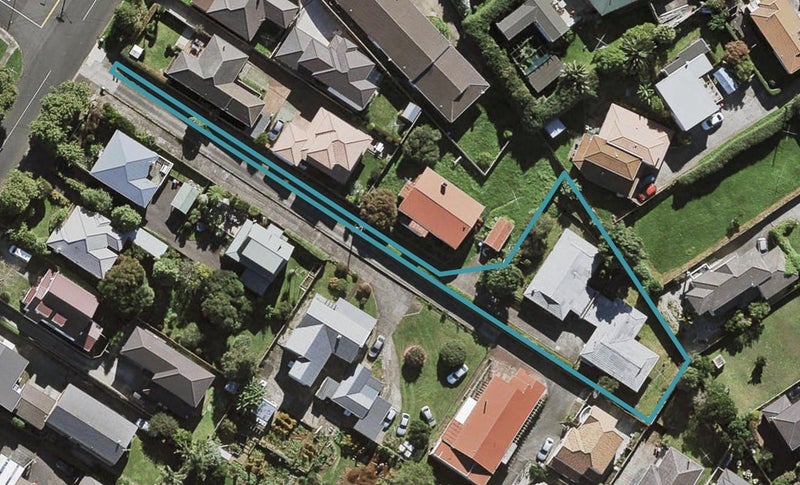 18A Dornwell Road, Mount Roskill, Auckland - Carousel 1