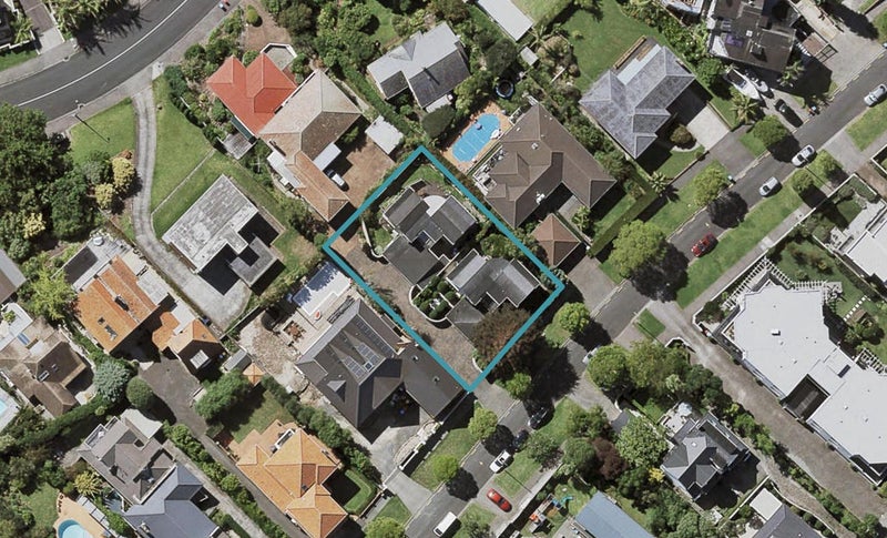 1/11 Sudeley Street, Orakei, Auckland - Carousel 1