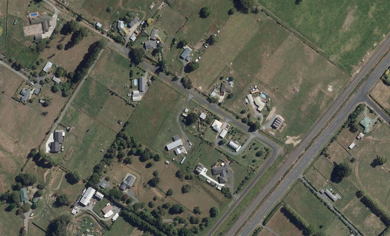 15 Jacobs Lane, Taupiri - Carousel 1