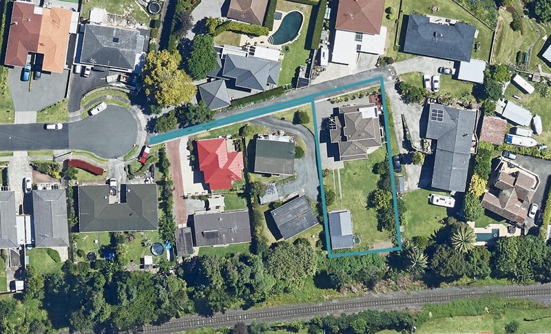 32 Cooneys Drive, Matua, Tauranga - Carousel 1