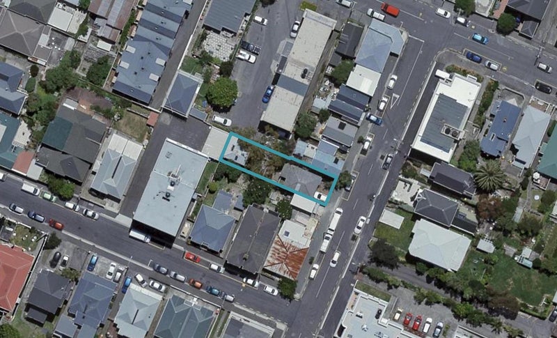 10 Brougham Street, Mount Victoria, Wellington - Carousel 1
