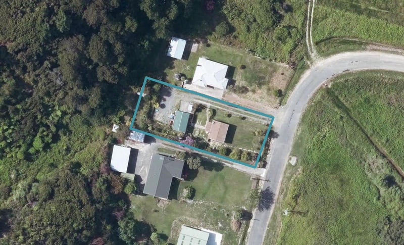 37 Opoutama Village Road, MAHIA, NUHAKA - Carousel 1