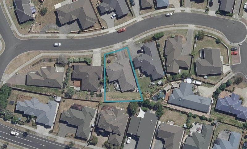 8 Everton Place, Grandview Heights, Hamilton - Carousel 1