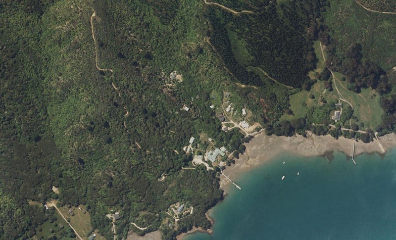 7116 Kenepuru Road, Picton - Carousel 1