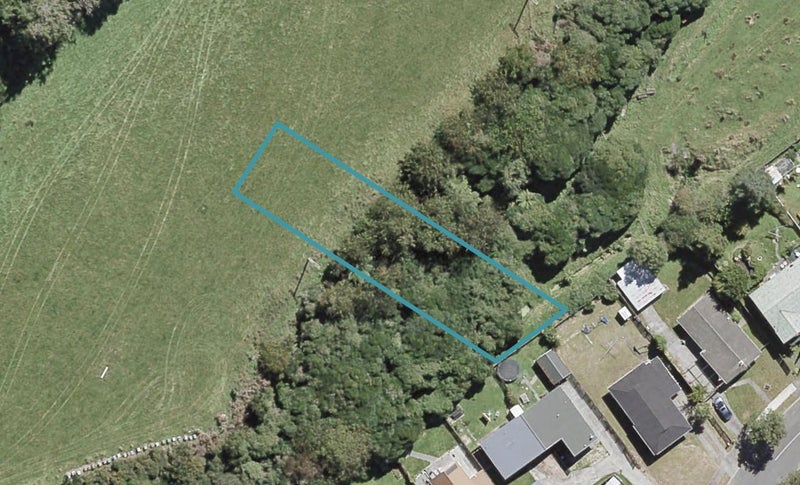 39 Colorado Road, Totara Park, Upper Hutt - Carousel 1