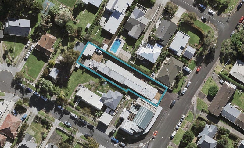 3/15 Garland Road, Greenlane, Auckland - Carousel 1