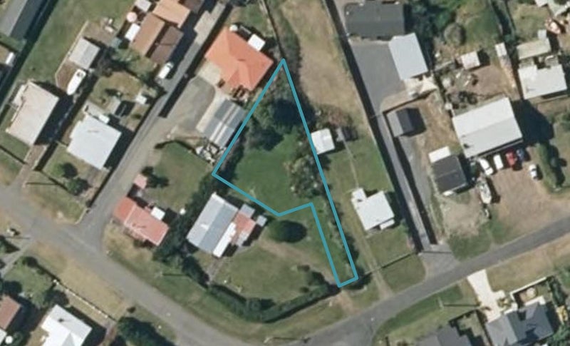 17 Chaffey Street, Foxton Beach, Foxton - Carousel 1