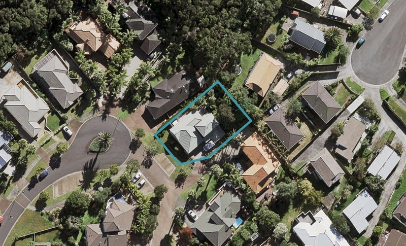 32 Tyrico Close, Unsworth Heights, Auckland - Carousel 1