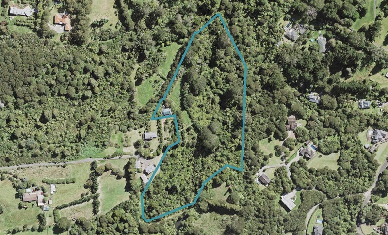 198 Parker Road, Oratia, Auckland - Carousel 1