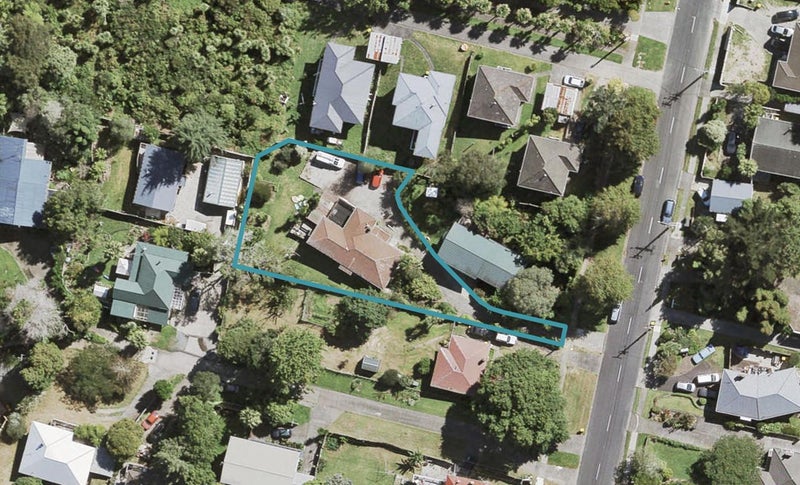 83 Woodglen Road, Glen Eden, Auckland - Carousel 1