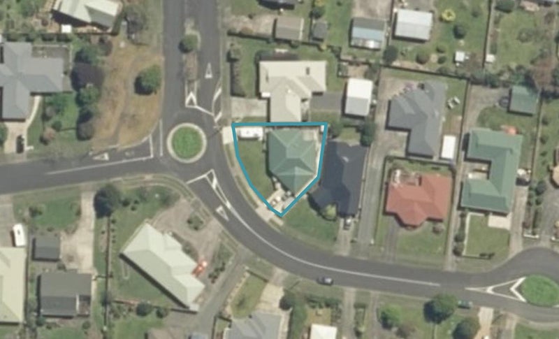 43 Darlington Street, Ngatea, Ngatea - Carousel 1