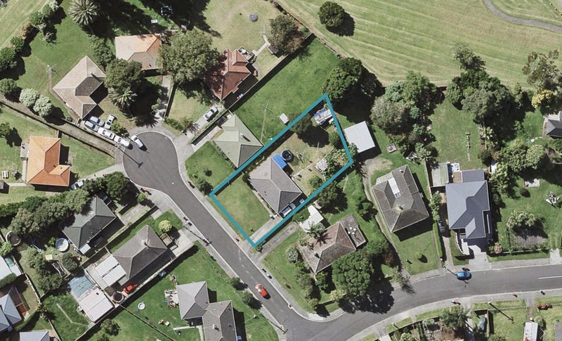 9 Suda Place, Panmure, Auckland - Carousel 1