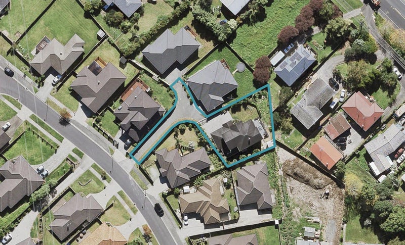 9 Cartmel Avenue, Massey, Auckland - Carousel 1