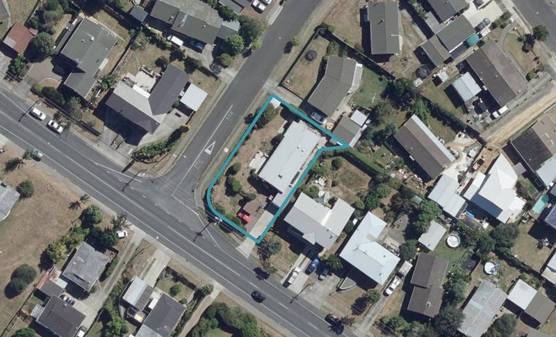 192 Newcastle Road, Nawton, Hamilton - Carousel 1
