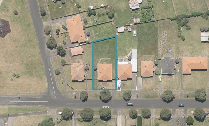 34 Swiss Avenue, Gonville, Whanganui - Carousel 1