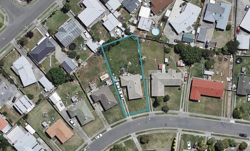 35 Cottrell Crescent, Onekawa, Napier - Carousel 1