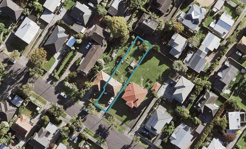 13 Fir Street, Waterview, Auckland - Carousel 1