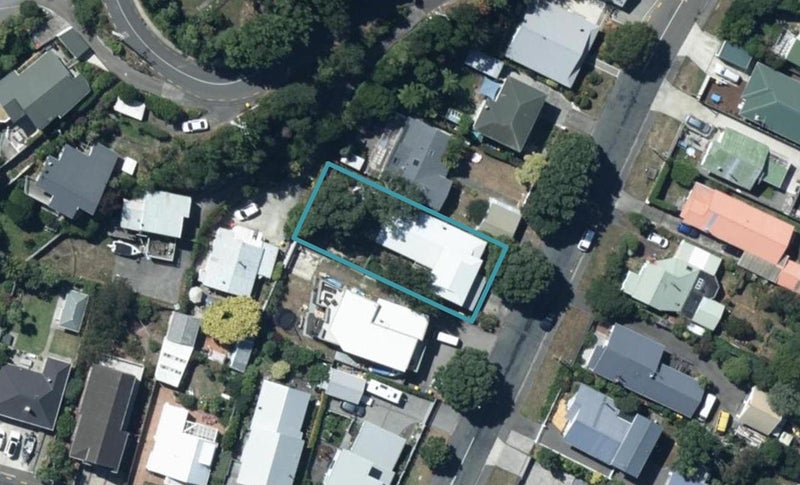 3 Airlie Road, Plimmerton, Porirua - Carousel 1