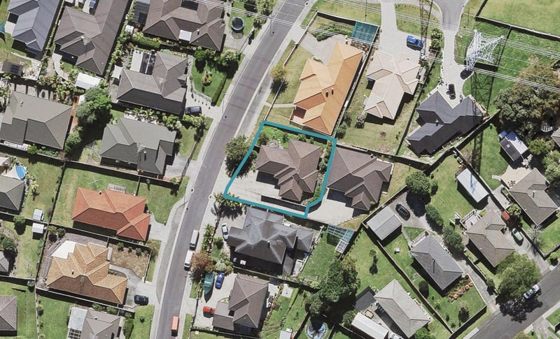 52A Cartmel Avenue, Massey, Auckland - Carousel 1
