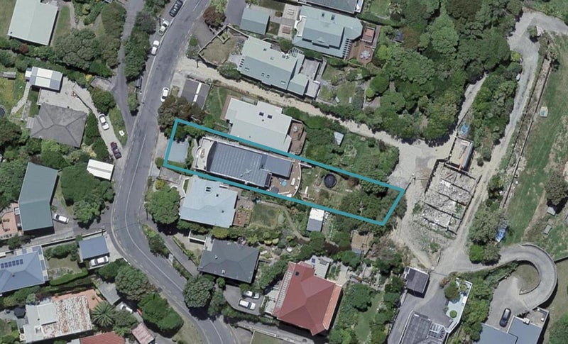 46 Nevay Road, Karaka Bays, Wellington - Carousel 1