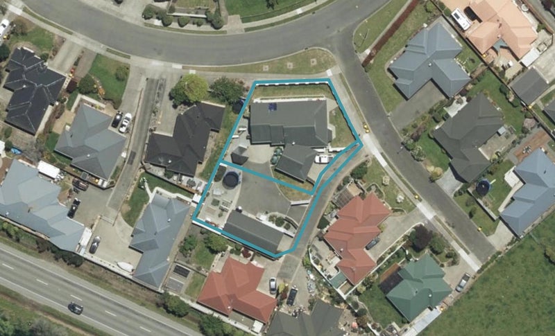 4 William Palmer Place, Brightwater - Carousel 1