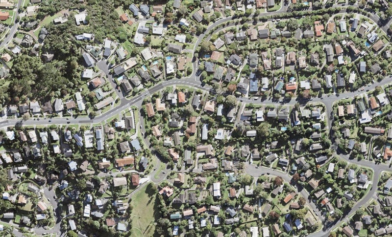 232 Glamorgan Drive, Northcross, Auckland - Carousel 1
