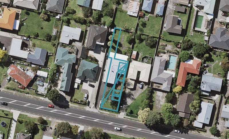 12/6 Reeves Road, Pakuranga, Auckland - Carousel 1