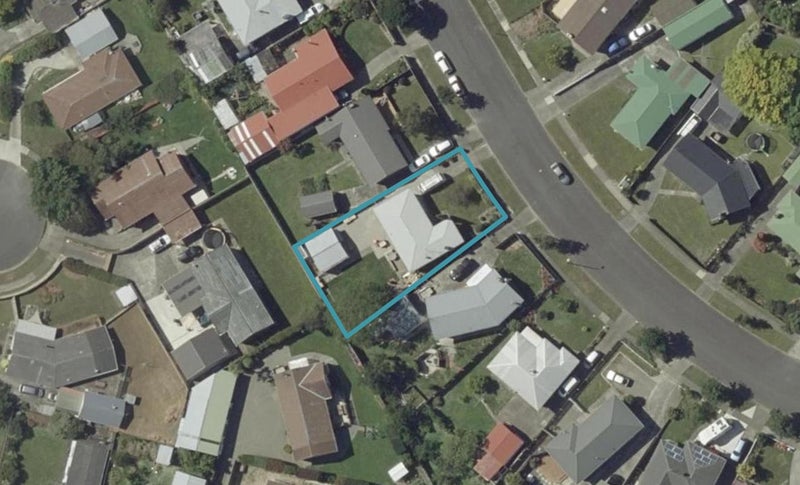 38 Karamea Crescent, Kelvin Grove, Palmerston North - Carousel 1