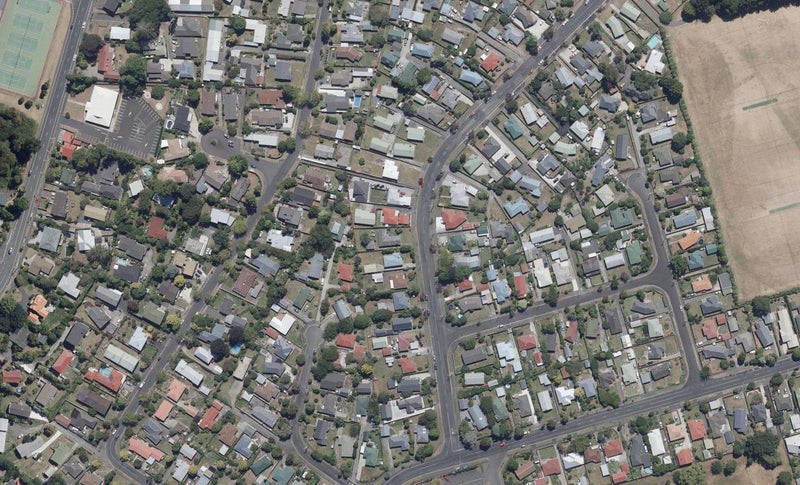 19 Carrington Avenue, Hillcrest, Hamilton - Carousel 1