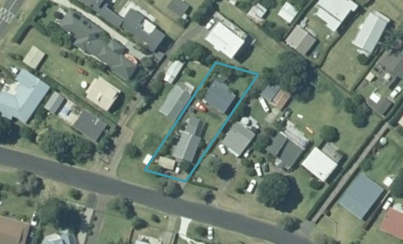 7B Dawn Avenue, Hahei, Whitianga - Carousel 1