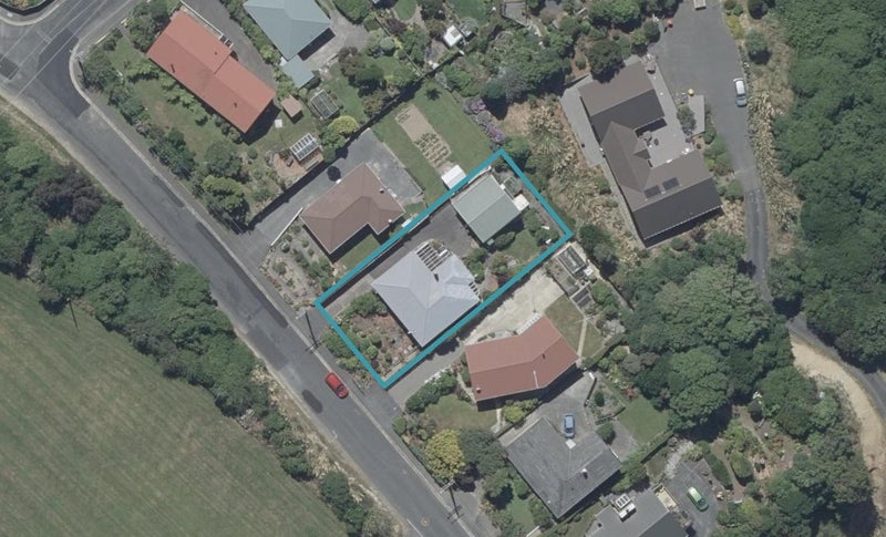 106 Tanner Road, Glenleith, Dunedin - Carousel 1