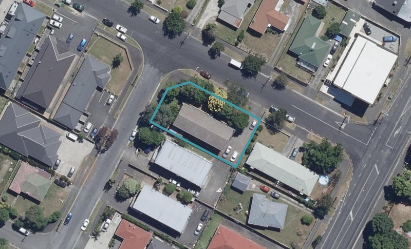 2/3 Greensboro Street, Hamilton East, Hamilton - Carousel 1