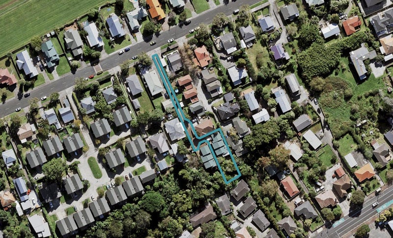 1/42 Wingate Street, Avondale, Auckland - Carousel 1
