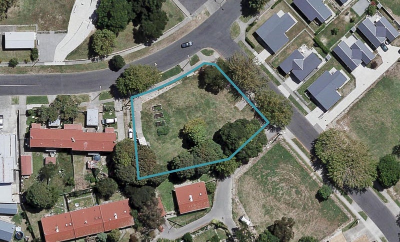 20 Longfellow Avenue, Maraenui, Napier - Carousel 1