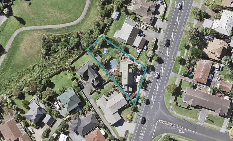 91 Botany Road, Botany Downs, Auckland - Carousel 1