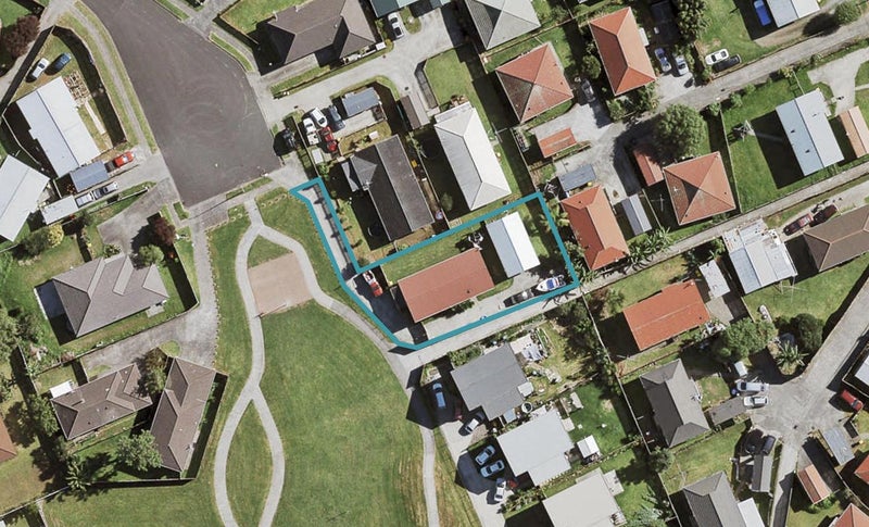 30 Volta Place, Clendon Park, Auckland - Carousel 1