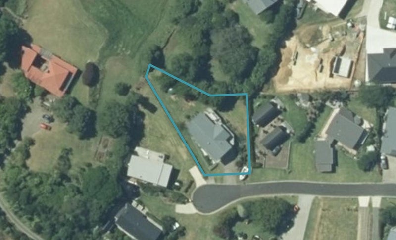 17 Emmerdale Drive, Hahei, Whitianga - Carousel 1