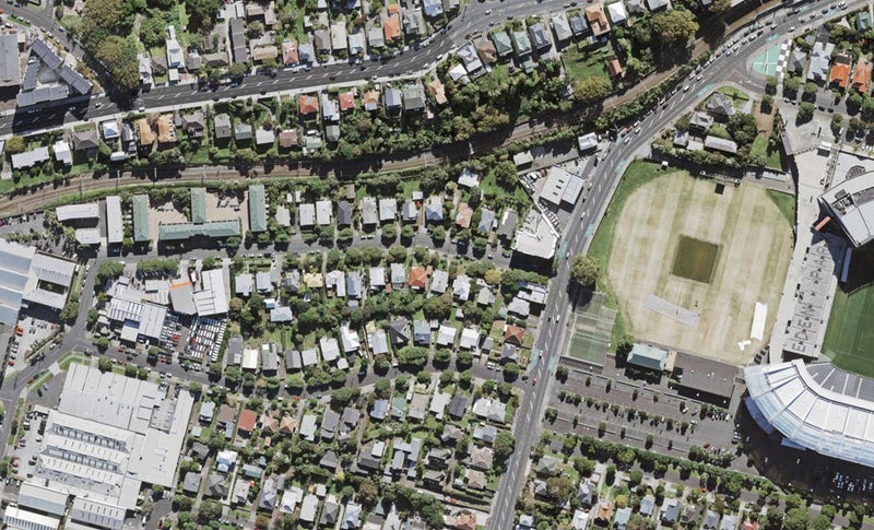 6B Rossmay Terrace, Mount Eden, Auckland - Carousel 1