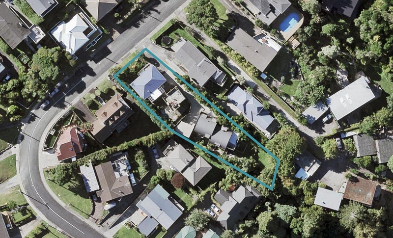 1/26 Colmar Road, Mellons Bay, Auckland - Carousel 1